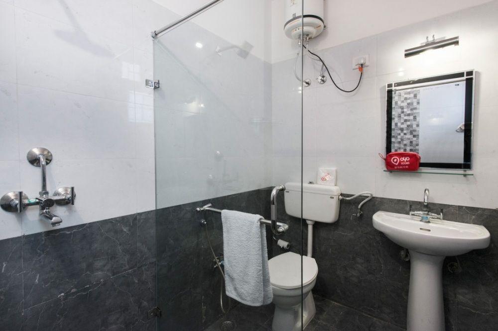 Citrus Hotel Bhiwadi Ngoại thất bức ảnh