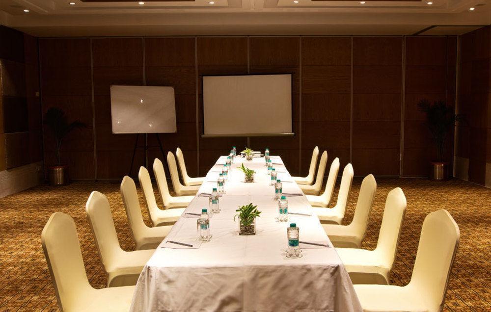 Citrus Hotel Bhiwadi Ngoại thất bức ảnh